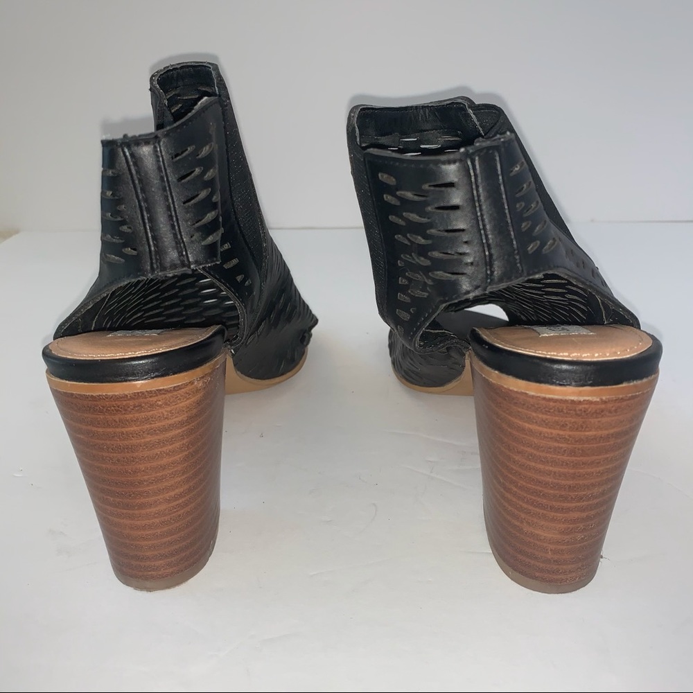 Steve Madden Black Nancii Open Bootie Sz 7 - image 7